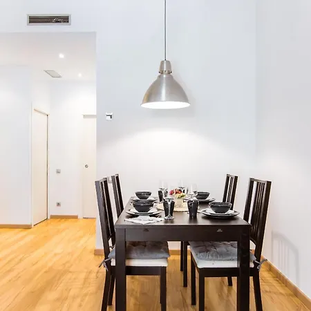 One Bedroom Close To *