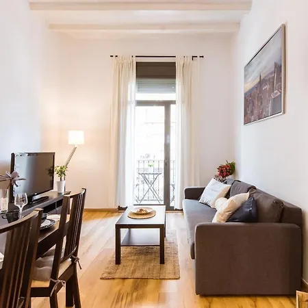 One Bedroom Close To *